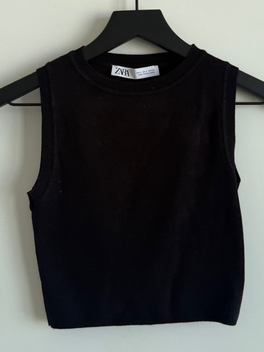 Zara Black Ribbed Sleeveless Knit Tank